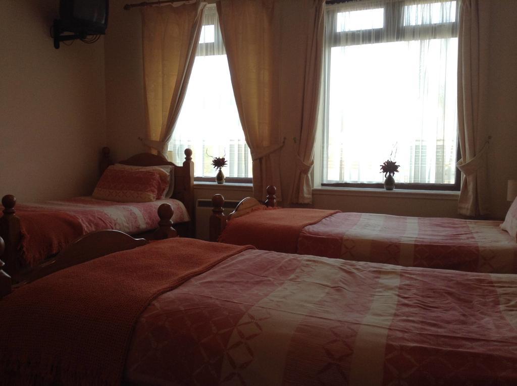 בואט אוף גארטן The Boat House Guesthouse חדר תמונה